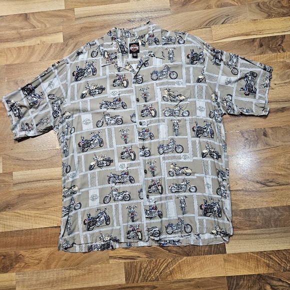 Harley-Davidson Other - Harley Davidson Motorcycle All Over Print Button Shirt Size 2XL